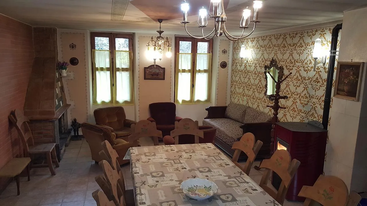 Casa Vecia Guest House Bracca